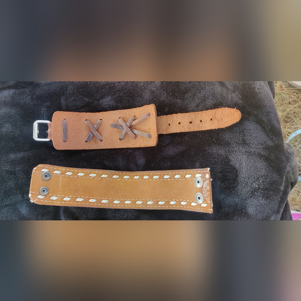 Set of Two Leather Cuff Bracelets - Picture 3 of 6
